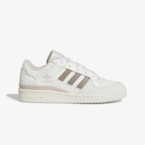 Adidas Originals | FORUM LOW CL { CORE WHITE/CHALKY BROWN