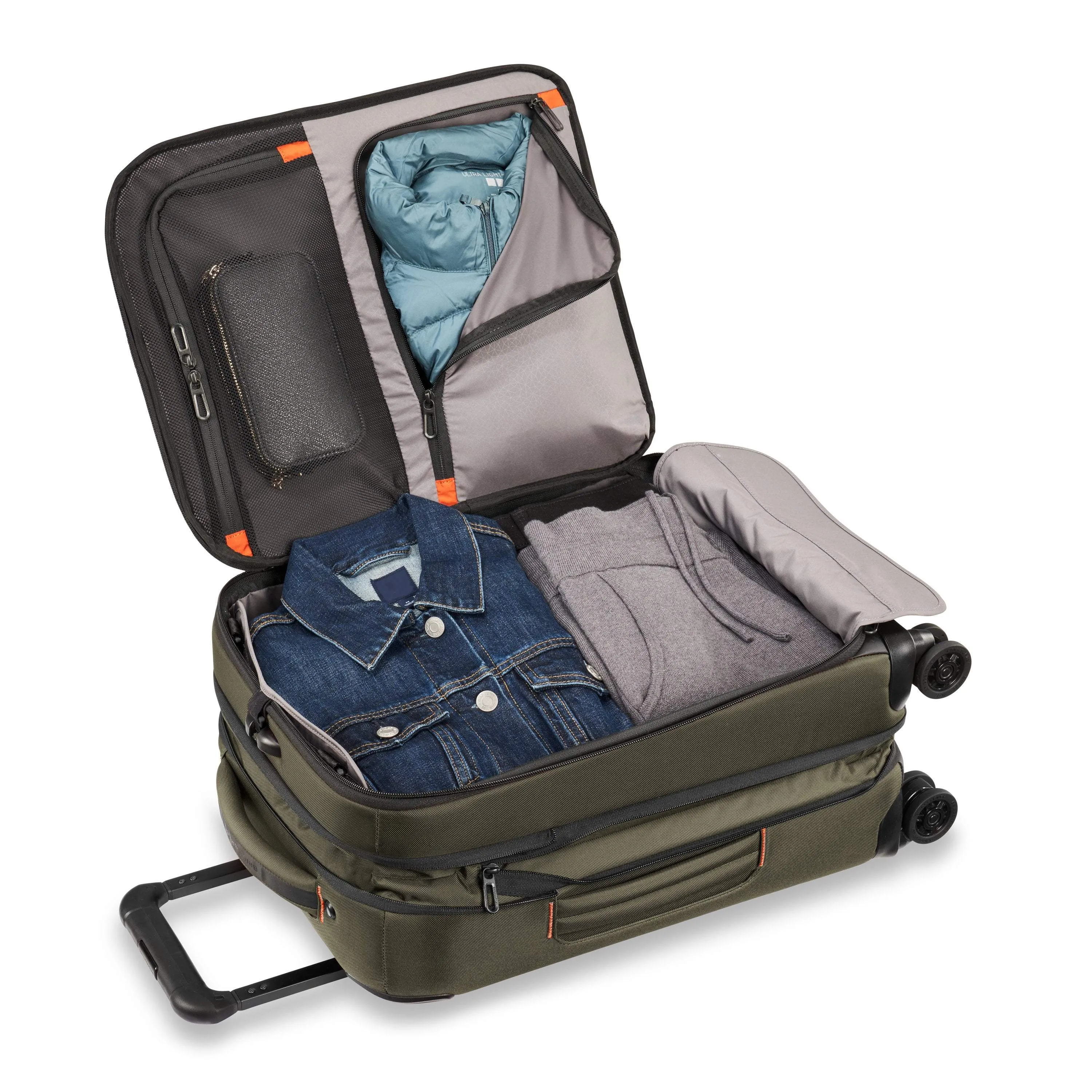 Briggs & Riley ZDX 21" Carry-On Expandable Spinner Luggage