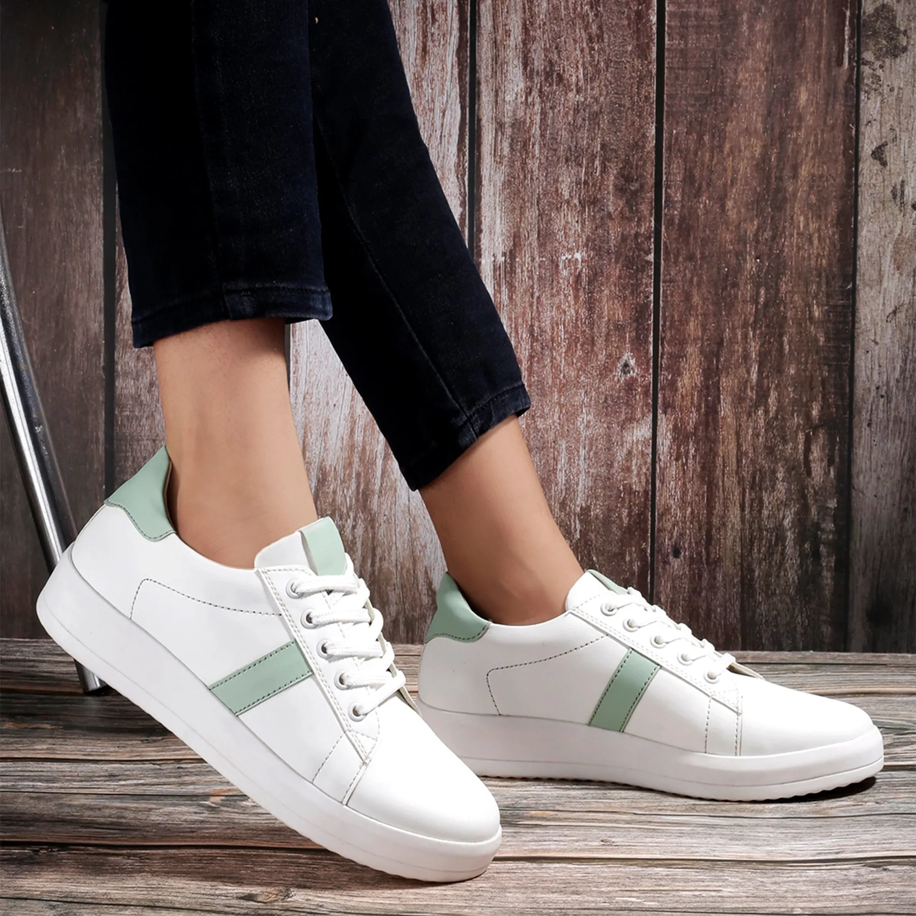 Bxxy Latest Casual Lace-up Sneakers