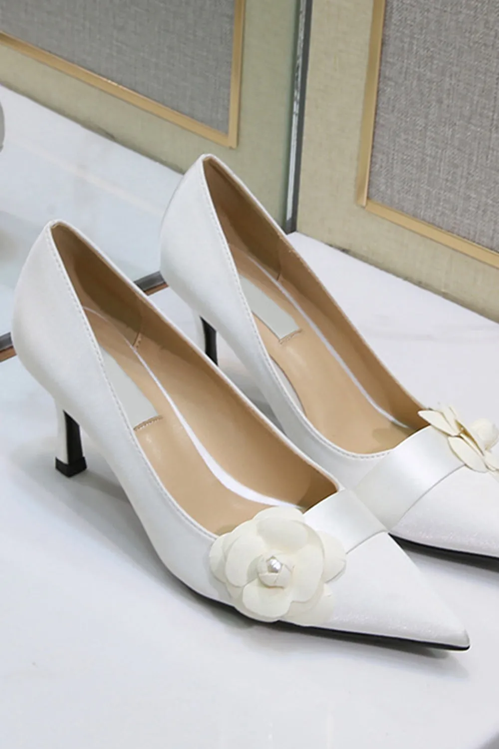 Elegant White Camellia Wedding Shoes