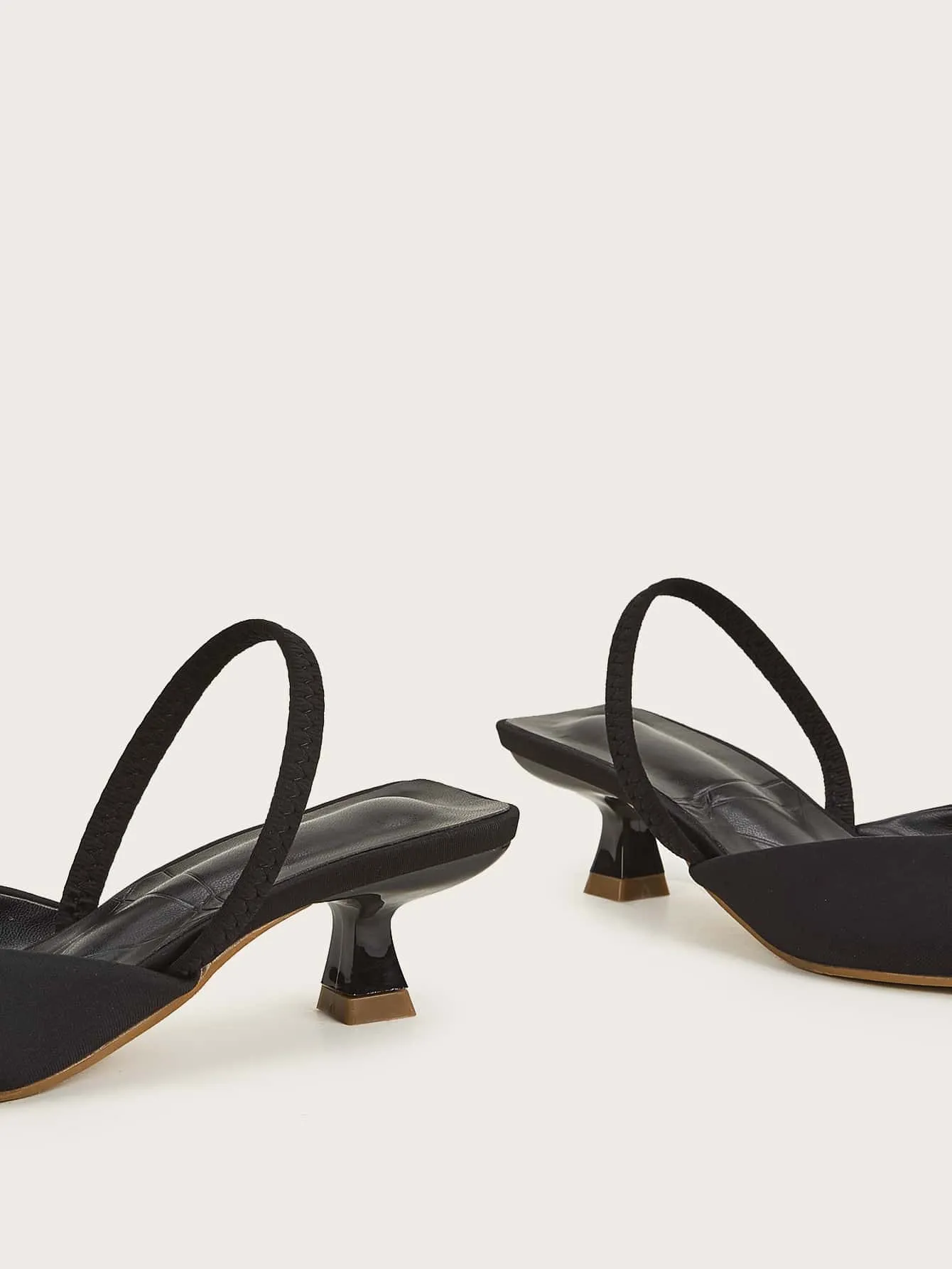 Minimalist Point Toe Slingback Heels