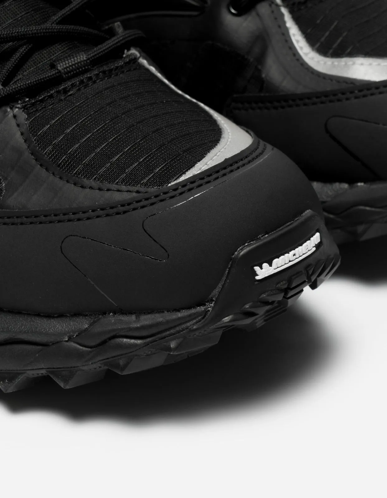 Mizuno Wave Mujin TL GTX Black