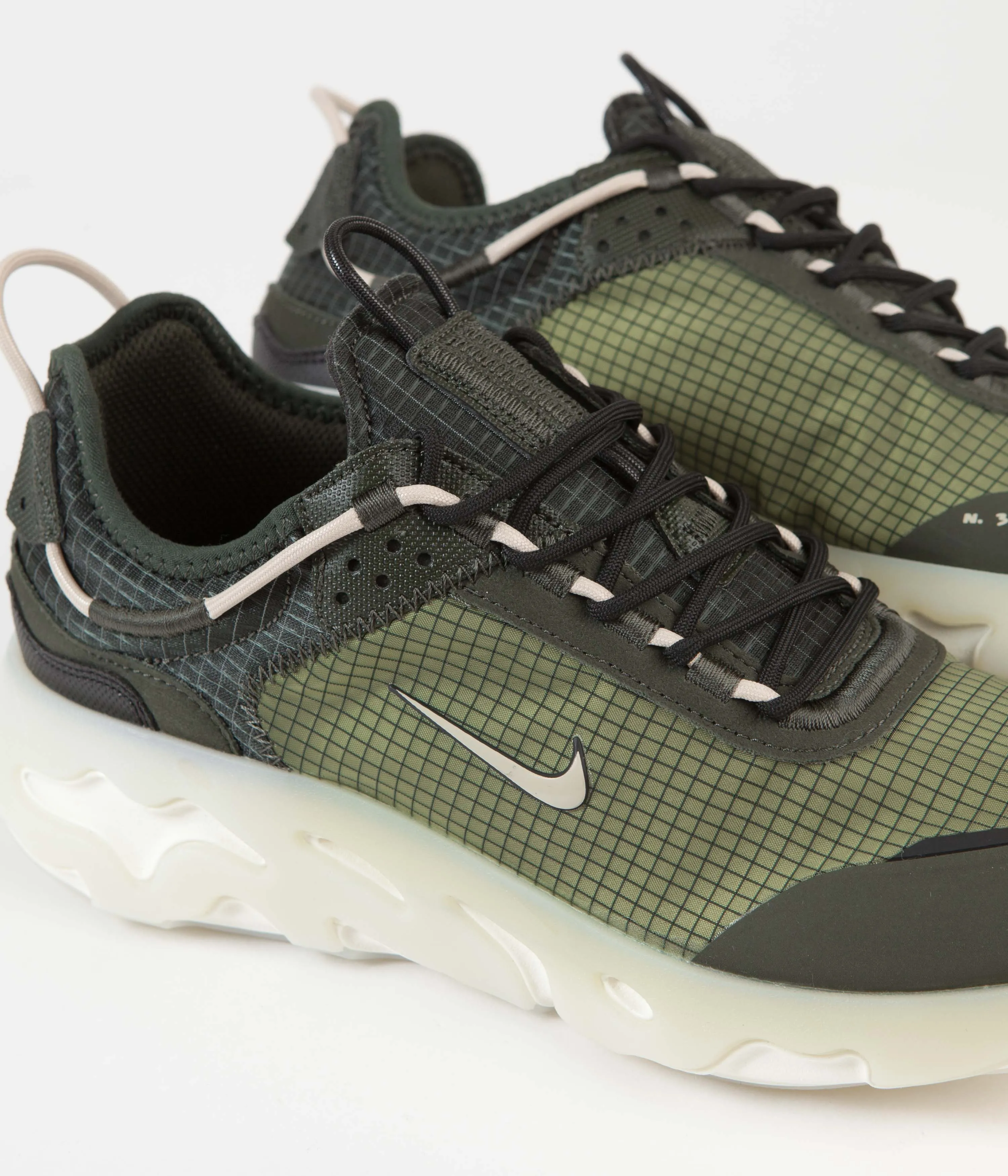 Nike React Live Shoes - Sequoia / Rattan - Black - Medium Olive