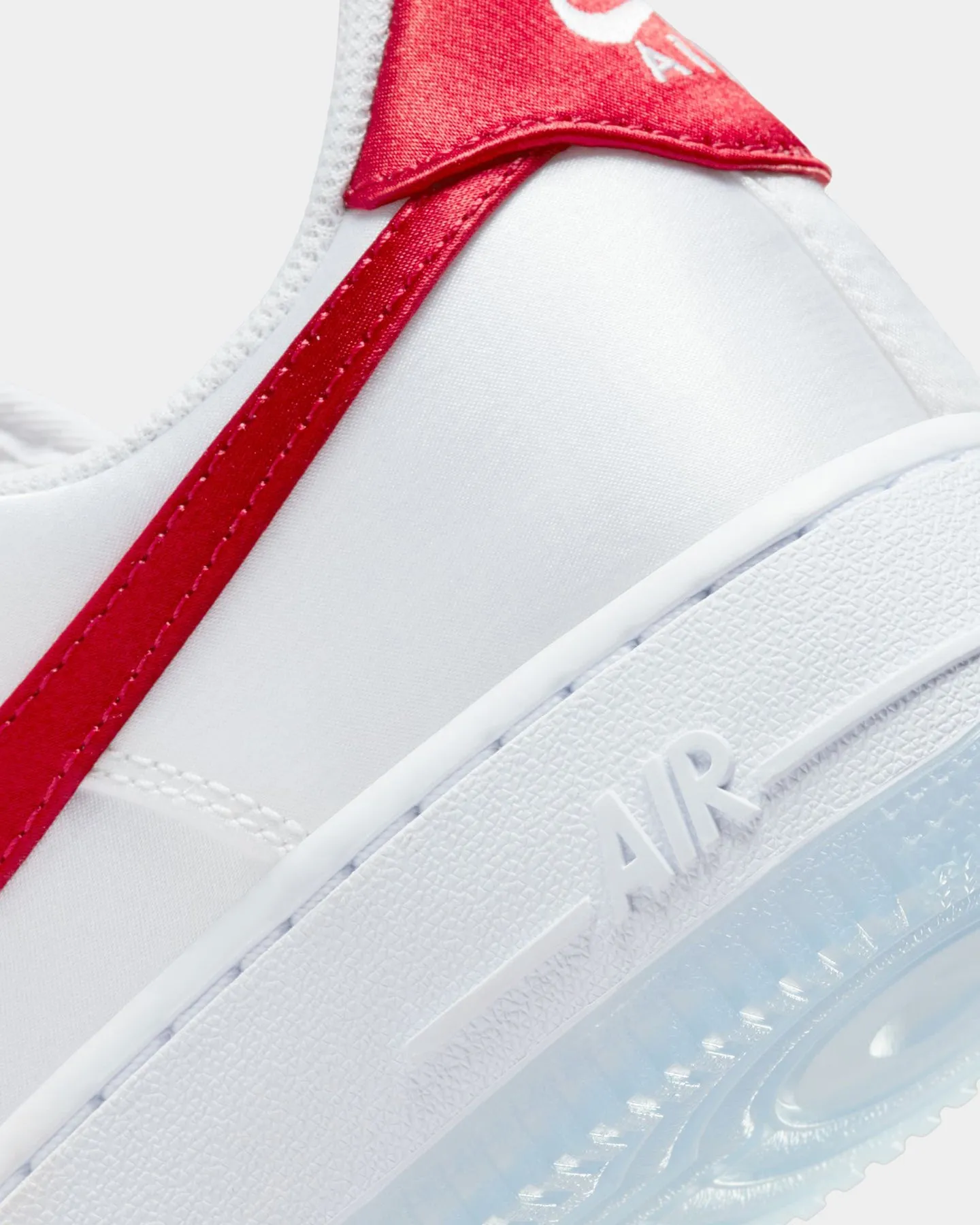 Nike Women's Air Force 1 '07 Essentials White/Varsity Red