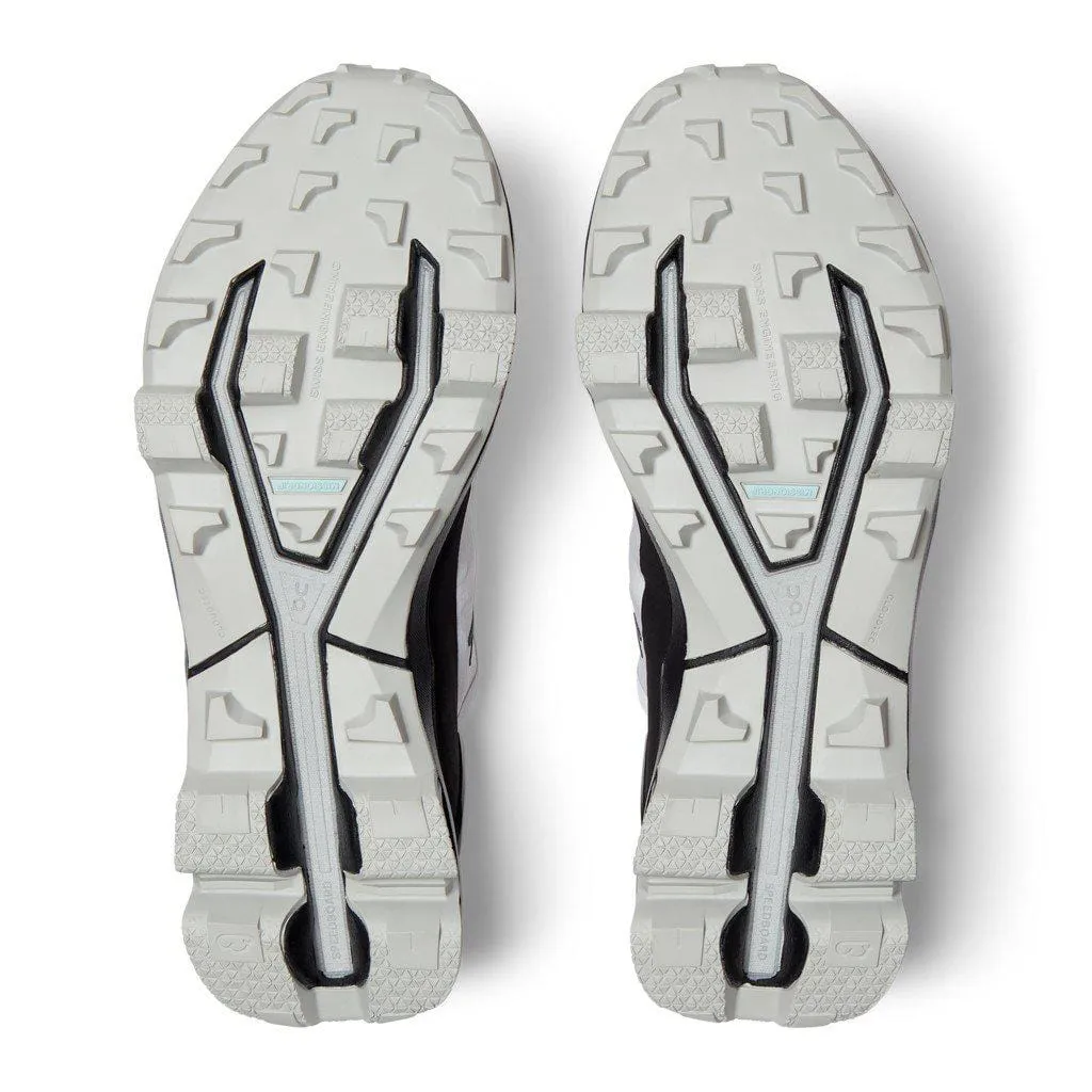 On Running Cloudventure Peak (Women's) - White/Black