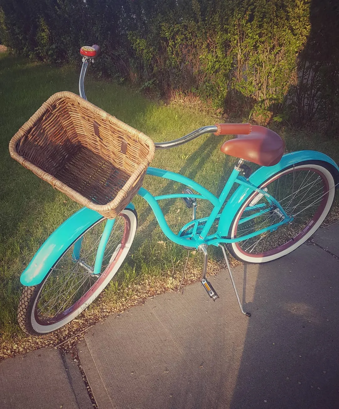 sixthreezero Teal Women's 26" 21 Speed Beach Cruiser Bicycle