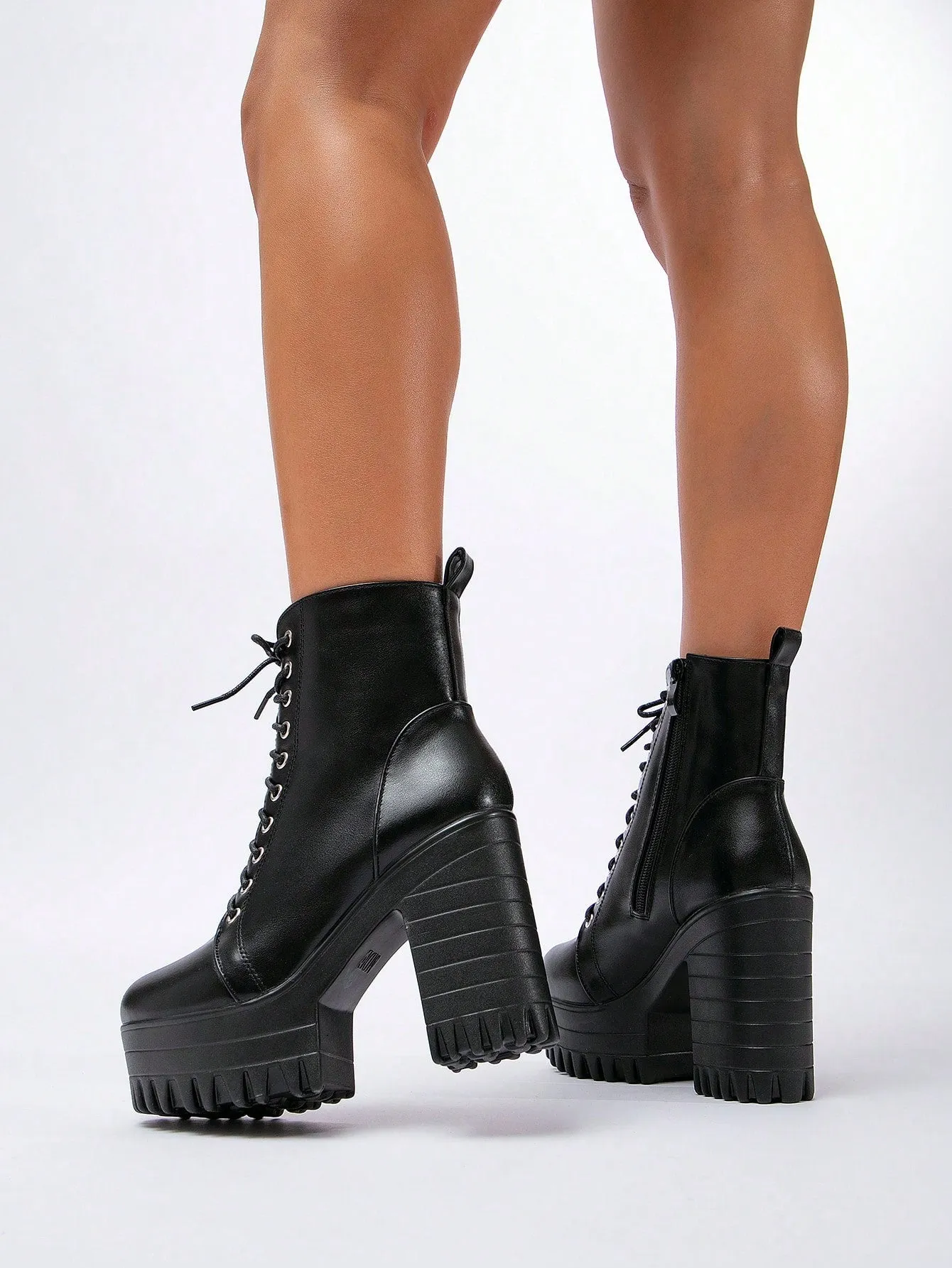 Women Minimalist Lace Up Front Chunky Heeled Combat Boots