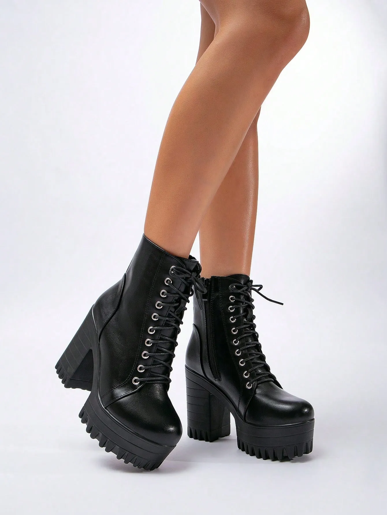 Women Minimalist Lace Up Front Chunky Heeled Combat Boots