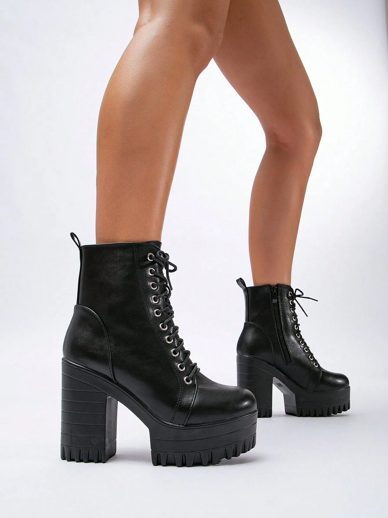 Women Minimalist Lace Up Front Chunky Heeled Combat Boots